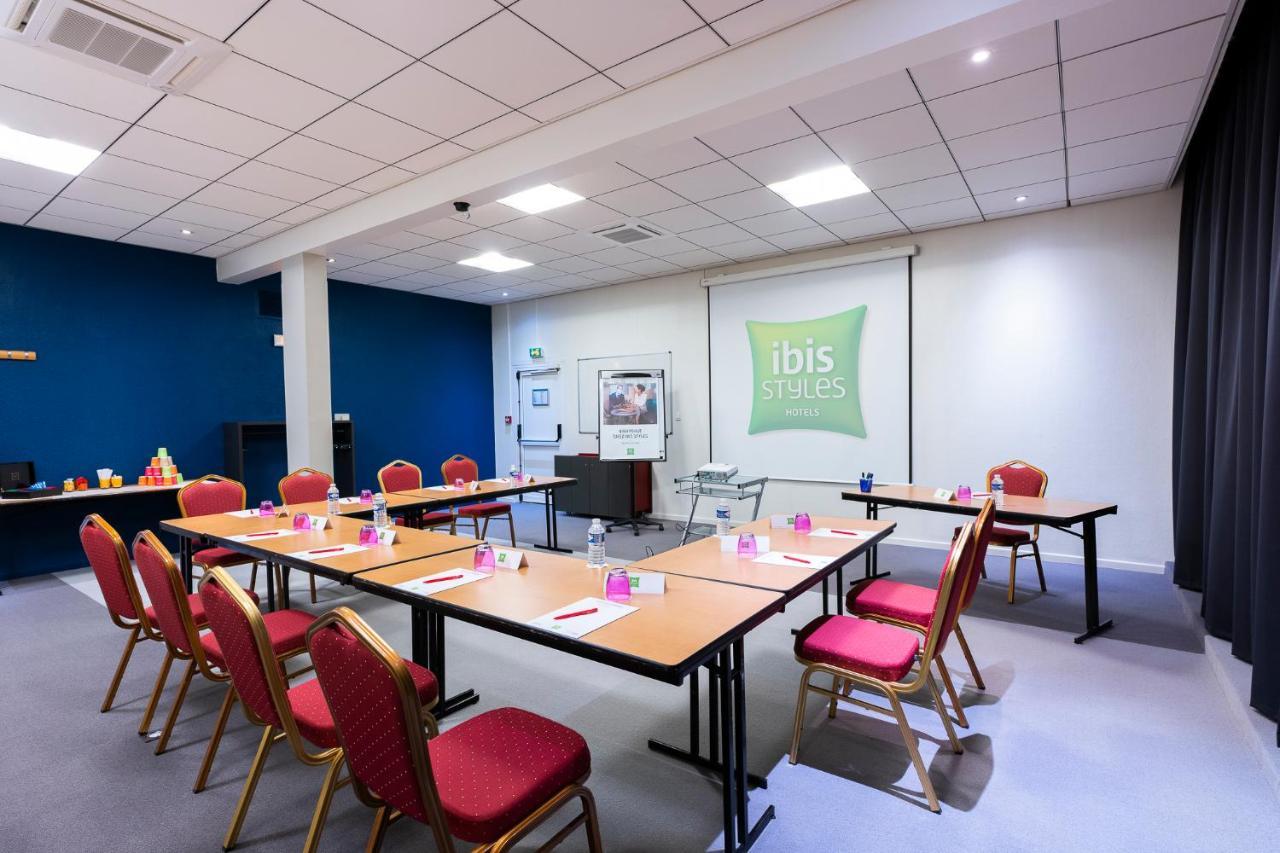 Hotel Ibis Styles Beauvais Zewnętrze zdjęcie